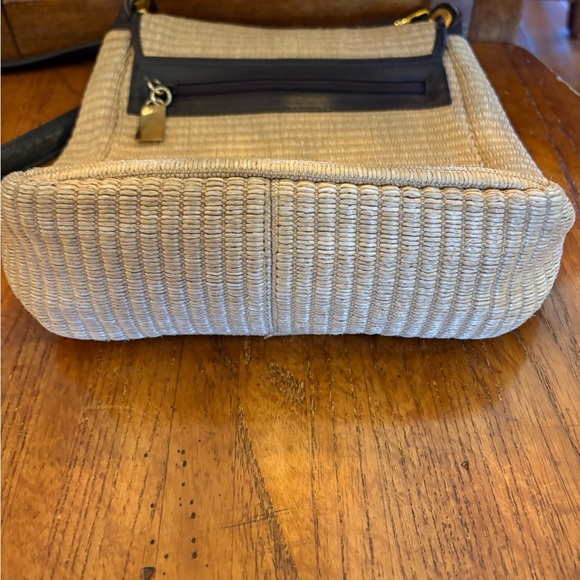 Vintage Susan Gail Straw Crossbody Bag with Black Leather Trim, Gold Hardware - Picture 8 of 13